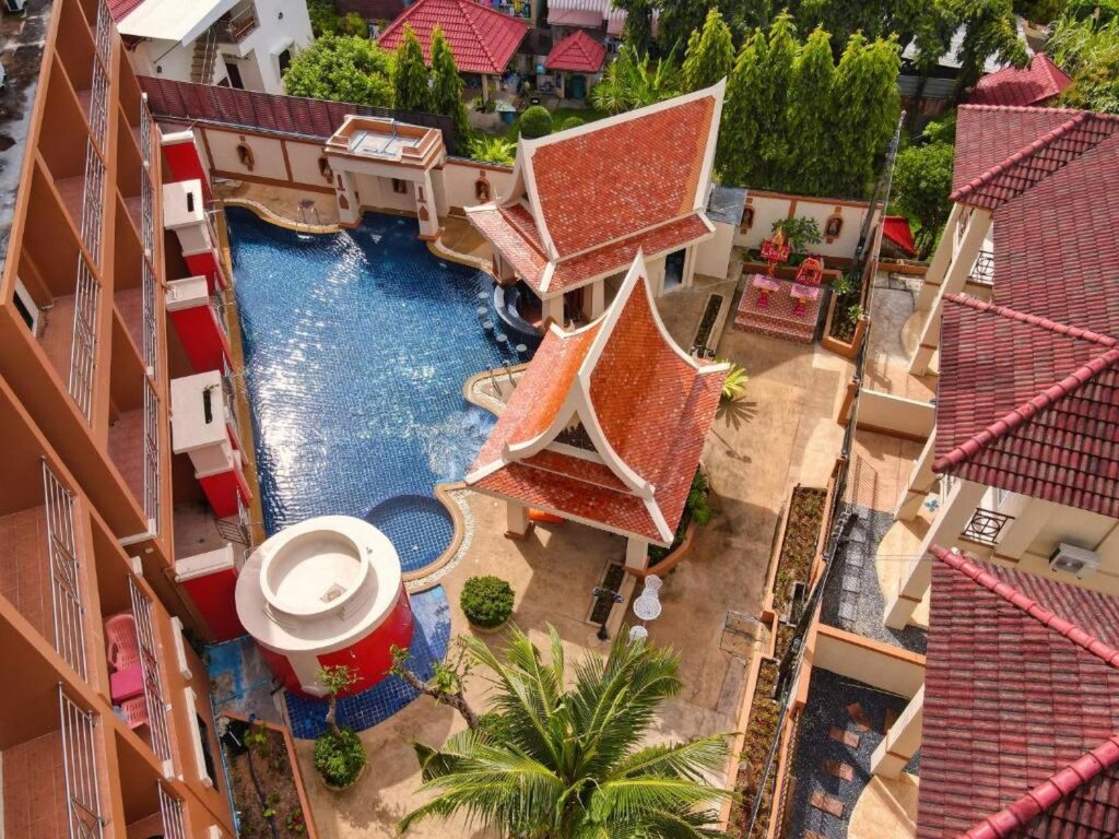 affordable hotels in phuket