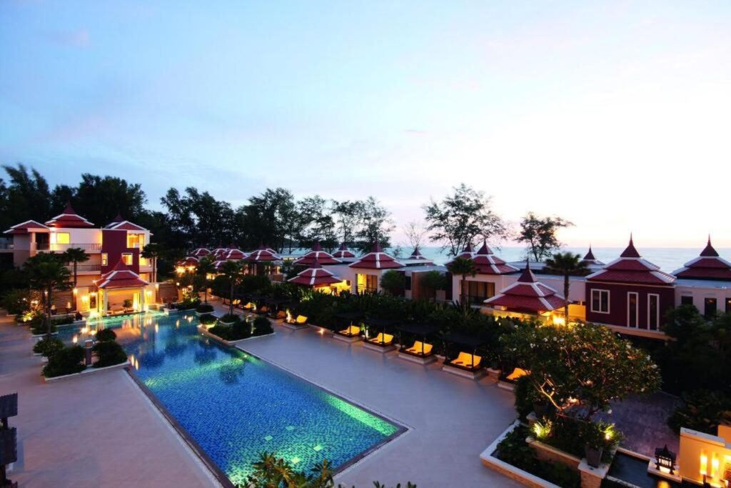 best hotels on Bang Tao beach Phuket