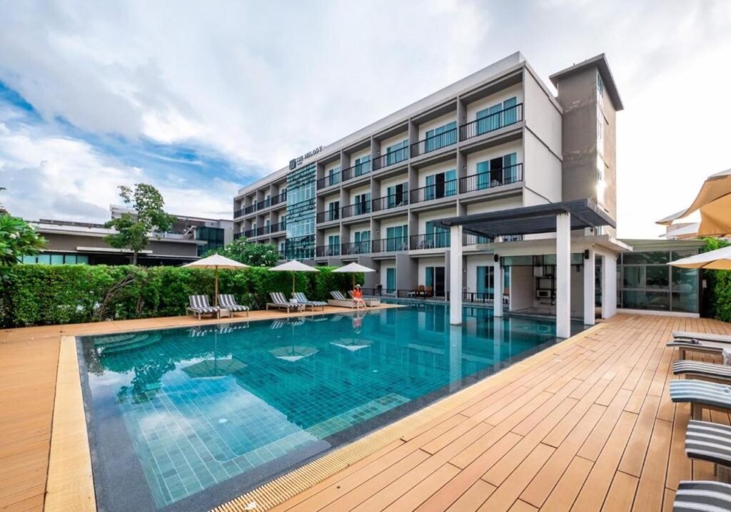 luxury hotel kata beach phuket