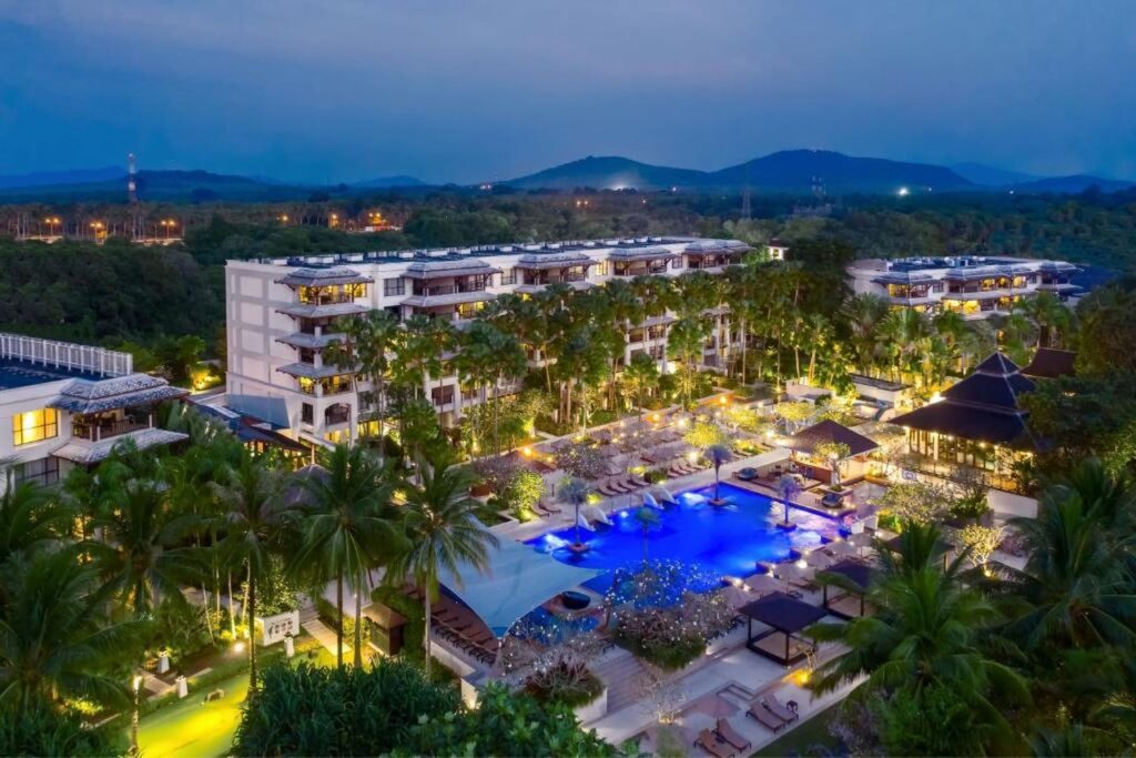 5-star hotels near Mai Khao beach Phuket