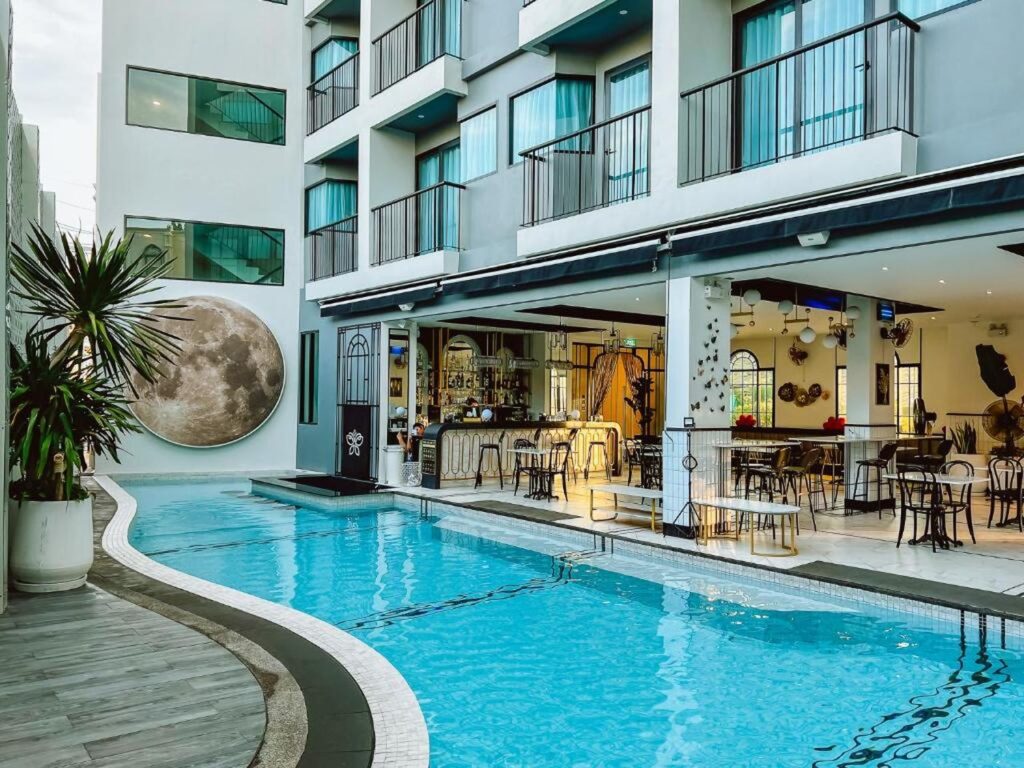 best hotels to stay in Phuket Town