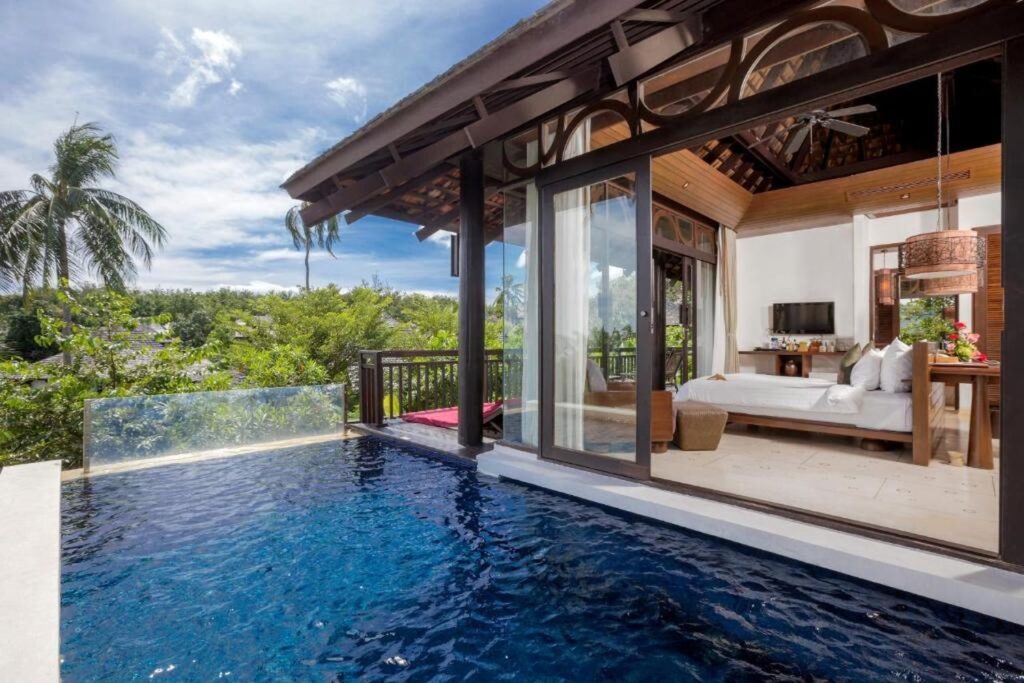 best hotels in phuket for couples