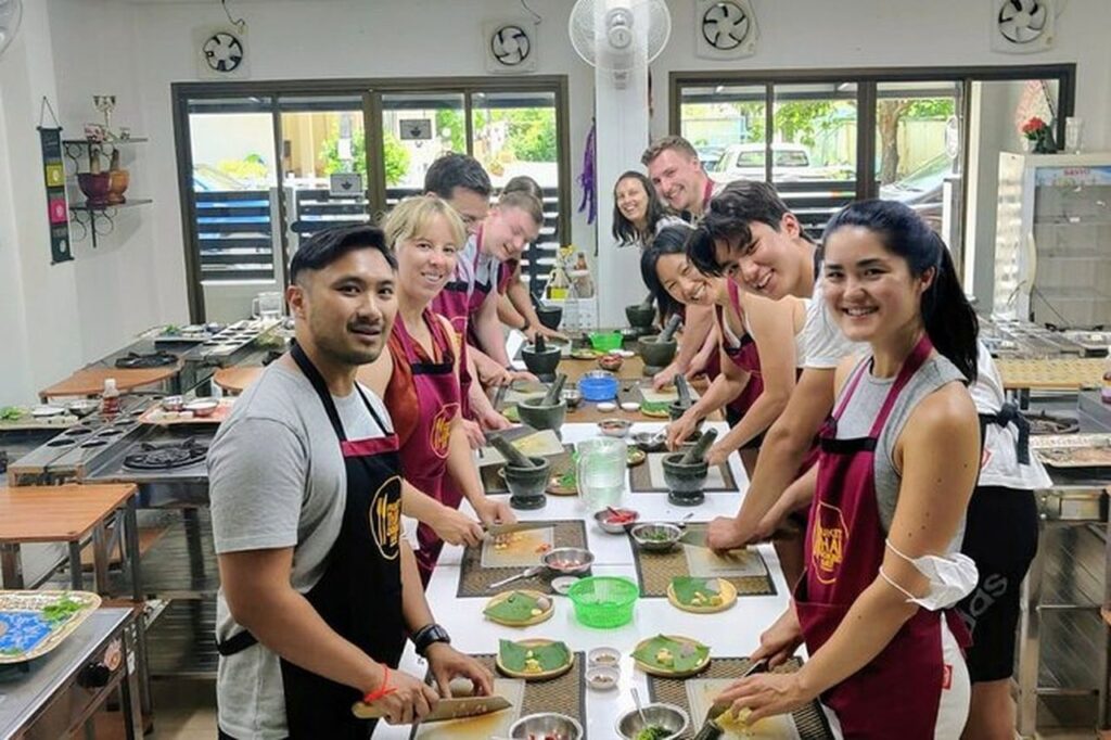 best cooking class phuket