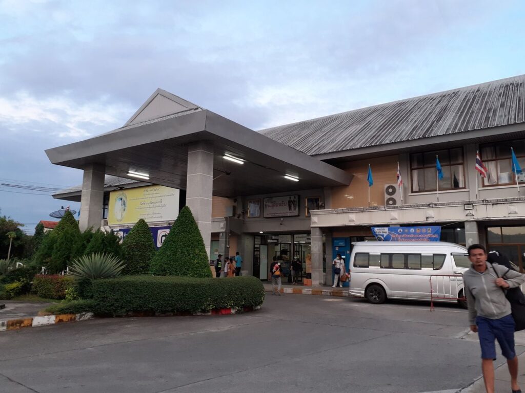 phuket bus station