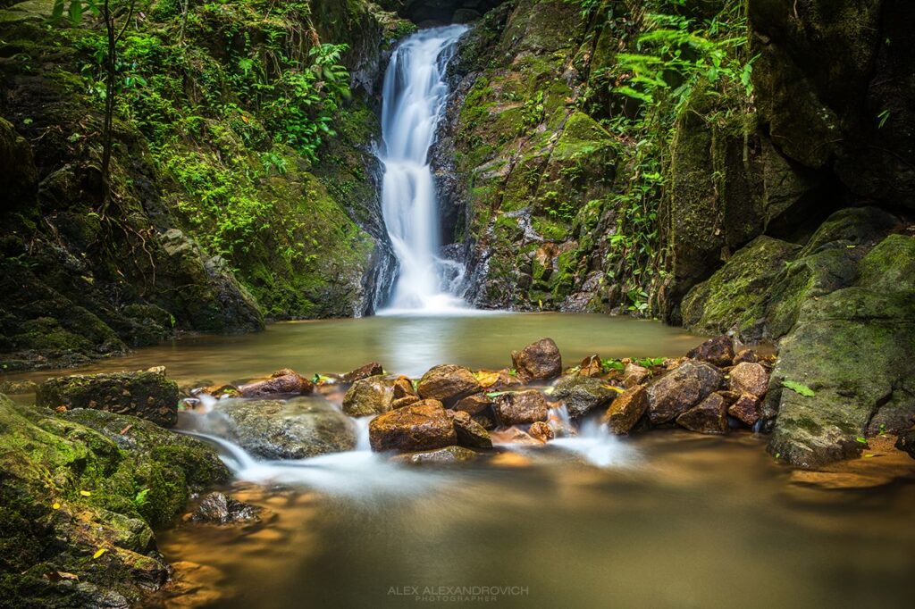 Tonsai Waterfall Phuket