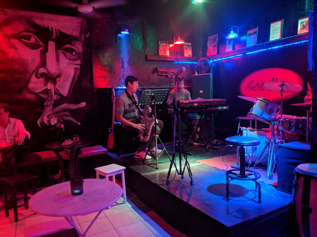 phuket reggae bar