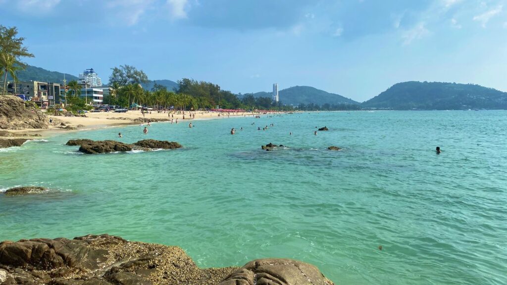 how to get from patong to freedom beach